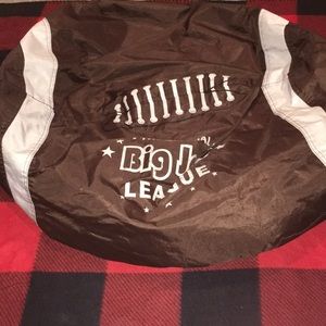 Bing bag chair football